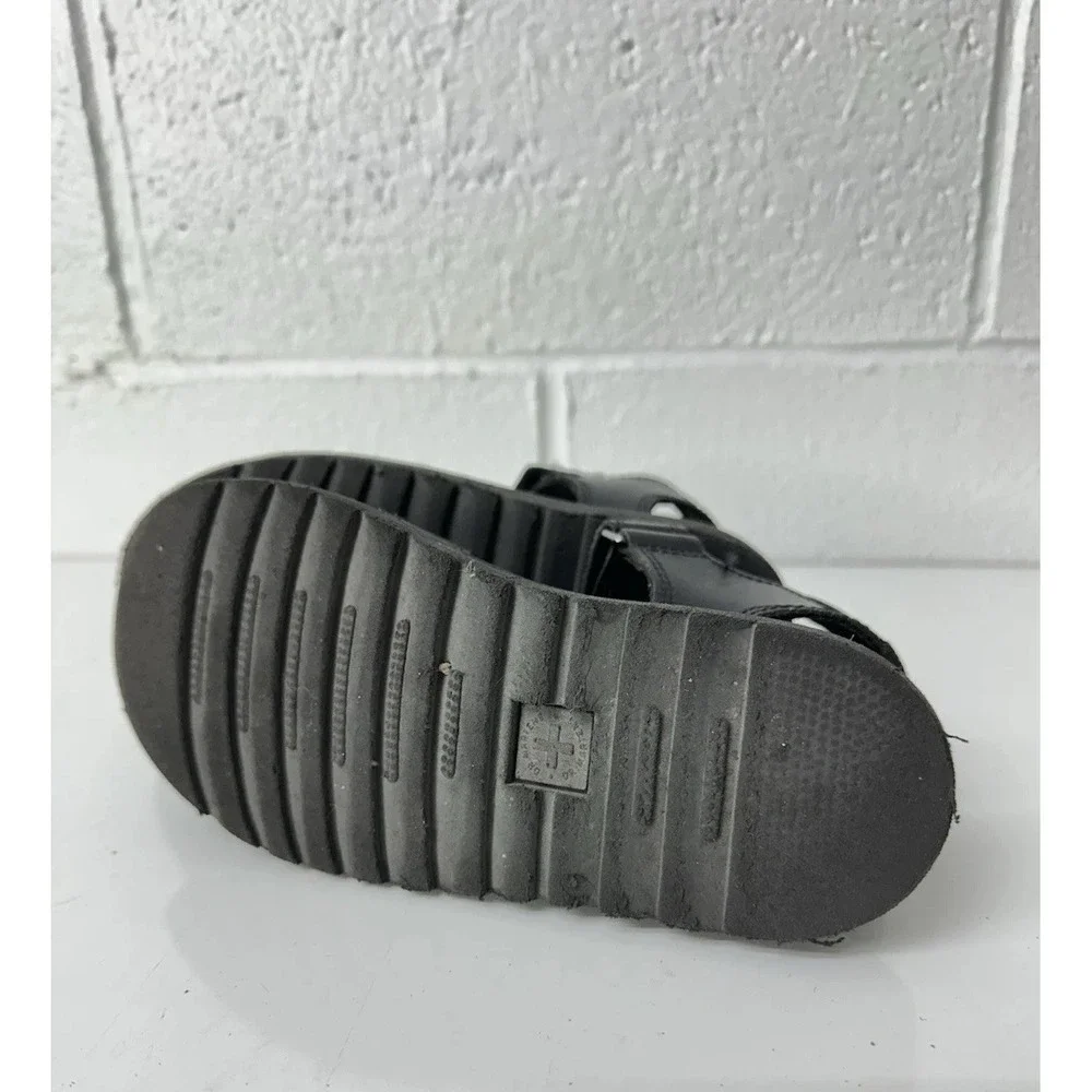 Dr. Martens Klaire J Big Kids Size 1 Black Chunky Strapped‎ Sandals Platform